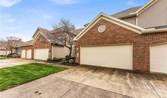 120 Ambleside Way, Amherst, OH 44001