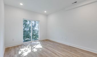 2123 N FRANKLIN St 2, Philadelphia, PA 19122