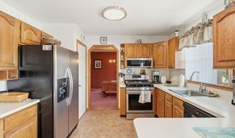 1553 Windward Ave, Beachwood, NJ 08722