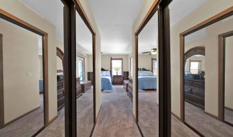 6710 Whispering Canyon Dr, Anderson, CA 96007