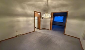 17 Ash Blvd, Babbitt, MN 55706