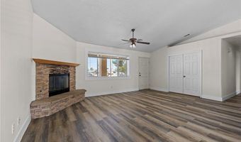 22225 Standing Rock Ave, Apple Valley, CA 92307