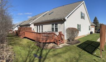 693 Elmwood Pt, Aurora, OH 44202