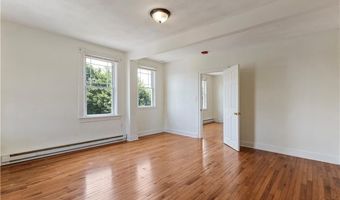 11 Roosevelt St 3R, North Providence, RI 02904