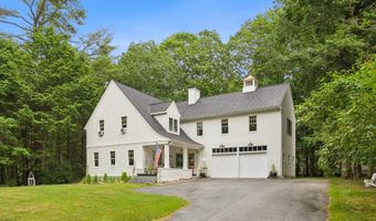 2 Valley Ave, Falmouth, ME 04105