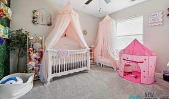 3811 Aquamarine Dr, Carlsbad, NM 88220