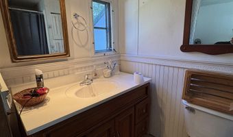 90 Sunset Cir, Campton, NH 03223