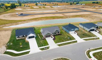 3428 Beowulf Run, Auburn, IN 46706