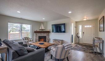 2701 Lincoln Ave, Bandon, OR 97411