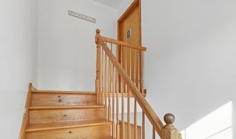 87 Cottage St, Bayonne, NJ 07002