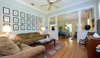 160 Ave C, Apalachicola, FL 32320