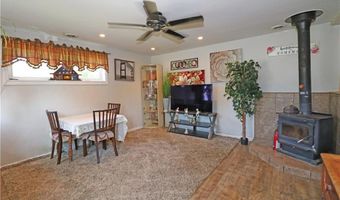 10 Woolsey Rd, Middletown, RI 02842