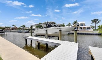 978 SIGNET Dr, Apollo Beach, FL 33572