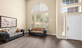 14633 Lakecrest Dr, Addison, TX 75001