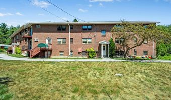 1 Town House Ln 6, Acton, MA 01720