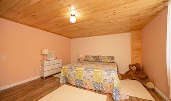 96 Smith Rd, Barnet, VT 05821