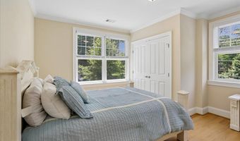 7800 RADNOR Rd, Bethesda, MD 20817