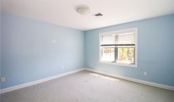 314 Chases Ln D, Middletown, RI 02842