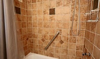 611 Robin Rd, Ann Arbor, MI 48103