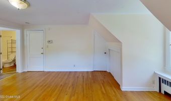 225 S Allen St 2L, Albany, NY 12208