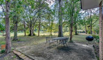 180 Alton Cir, Benton, MS 39039