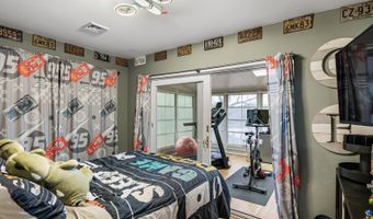 36 E Canal St, Alloway, NJ 08001