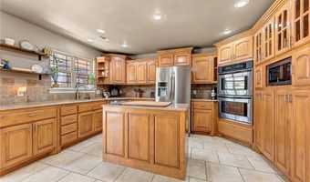 10 Allonby Cir, Bella Vista, AR 72714