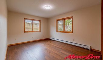 180 Sage Creek Rd, Cody, WY 82414