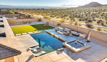 17066 Takipi Rd, Apple Valley, CA 92307