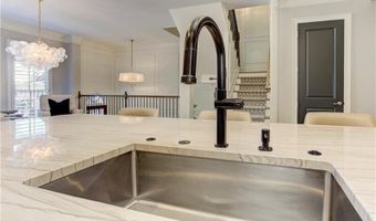 9020 Riverbend Mnr, Alpharetta, GA 30022