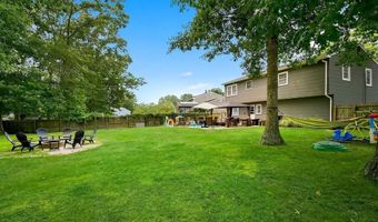 64 WOODLAND Rd, Bayville, NJ 08721