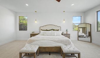 729 W LOCUST Dr, Chandler, AZ 85248