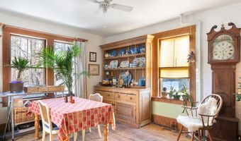 39 Williston St, Brattleboro, VT 05301