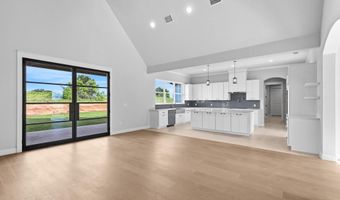 108 Bear Cat Ct, Alvord, TX 76225