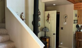 758 Yuroc Dr, Arnold, CA 95223