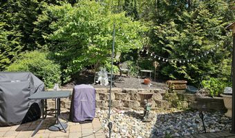 27 Wilson Dr, Oxford, CT 06478