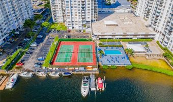 2780 NE 183rd St 901, Aventura, FL 33160