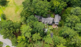 973 Fieldstone Dr, Macon, GA 31210