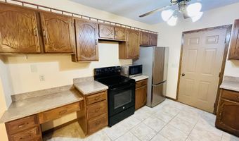 1606 N Jackson St, Aberdeen, SD 57401