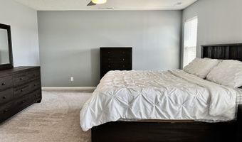 4205 Hunt Club Pkwy, Bargersville, IN 46106