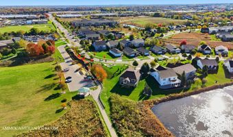 2660 Harnish Dr, Algonquin, IL 60102