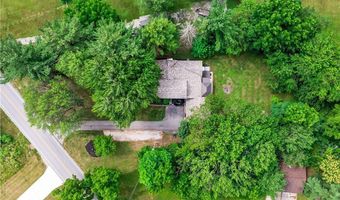 6170 Oberlin Rd, Amherst, OH 44001