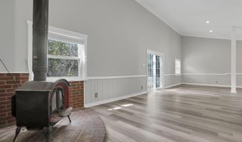 2515 Swansea Rd, Columbus, OH 43221