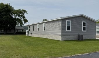 3287 Lakeland Dr, Arcadia, MI 49613