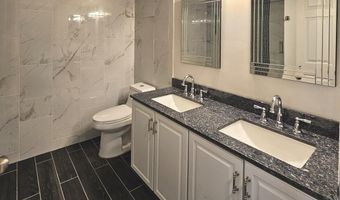 7009 BIRKENHEAD Pl 8C, Alexandria, VA 22315