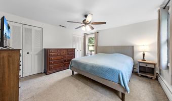93 Idlebrook Ln, Aberdeen, NJ 07747