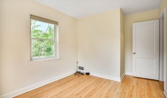 7110 COVENTRY Rd, Alexandria, VA 22306