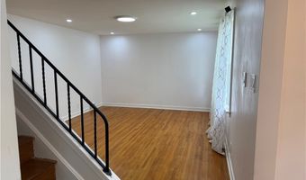 63 Norman Pl, Amherst, NY 14226
