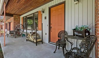 25 MEADOW GLEN Dr, Dover, DE 19901
