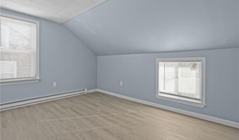 5 Nelson St, East Providence, RI 02916